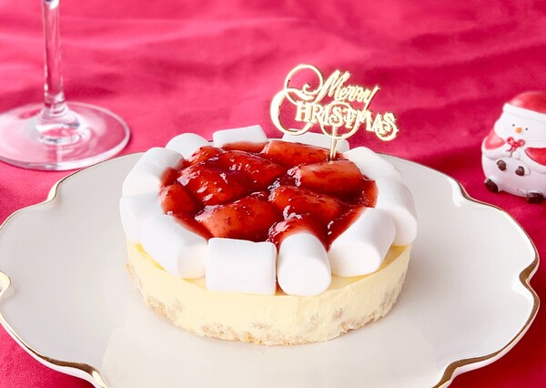 マシュマロストロベリー北海道チーズケーキ　４号