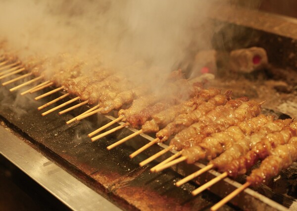 とり皮ぐるまき　たまり醬油　保冷袋入