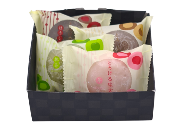 とろける生大福  4個入  （抹茶・苺・珈琲・ほうじ茶）